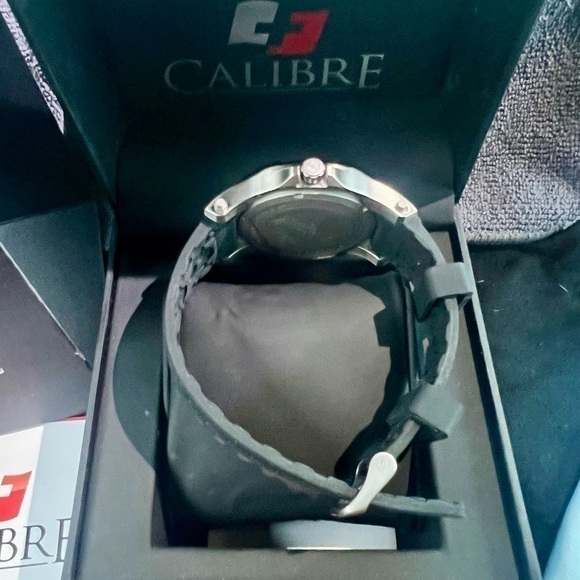 Calibre Hawk OPS Date Luminous Designer Sport Men’s Watch - Picture 6 of 7